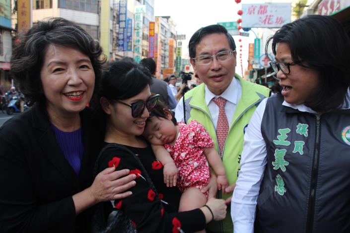 市長家人_180218184643.jpg