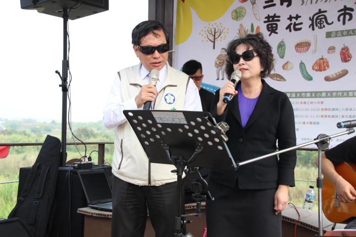 涂市長夫婦高歌_180317190713.jpg