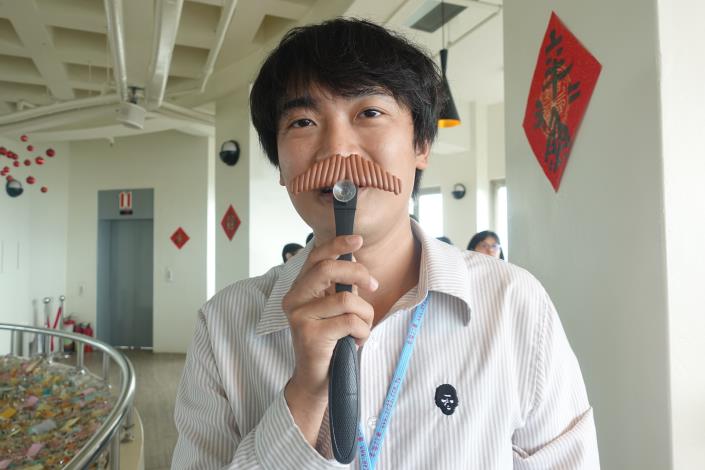 1_務於台灣菸酒股份有限公司的張永昇先生(35歲)本身是嘉義人，張先生談到，參加未婚聯誼是一個認識異性朋友的機會，今天聯誼的女生也有讓他想進一步認識的對象。_180430094731.jpg
