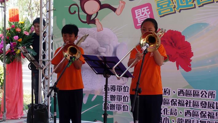 表演_180505170032.jpg