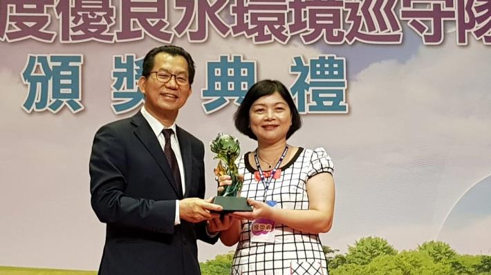 國家環境教育獎_台北頒獎_嘉義市政府提供_(1)_180627120842.jpg
