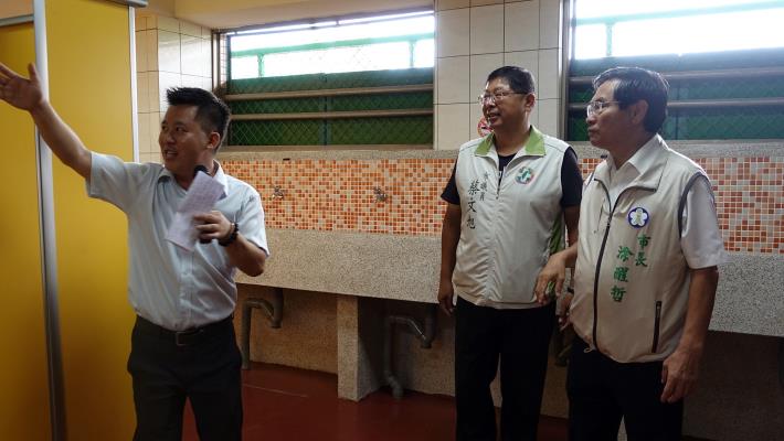 市長參觀浴室_180703141758.jpg
