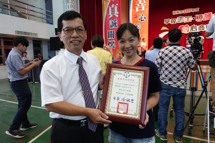 官網_20年以上志工林燕玲_180704171101.jpg