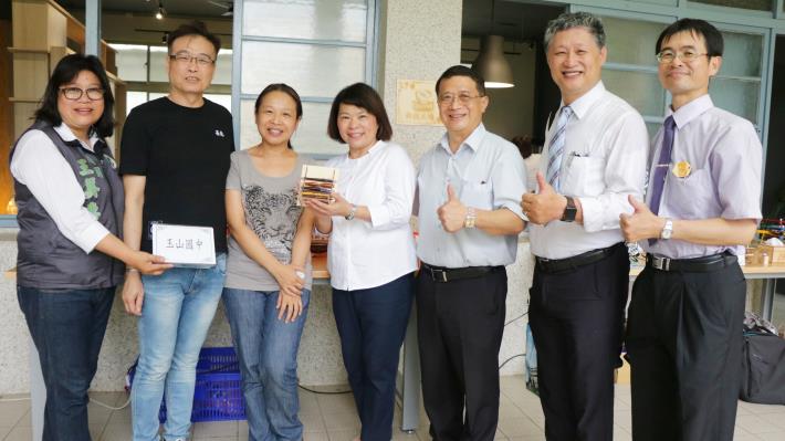 市長與玉山國中_190527202318.jpg