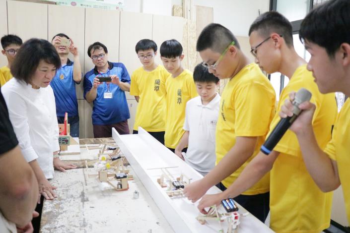 市長體驗木作仿生獸2_190527202007.jpg