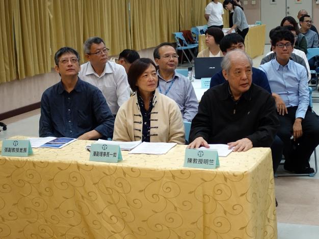 學者_191128155415.jpg