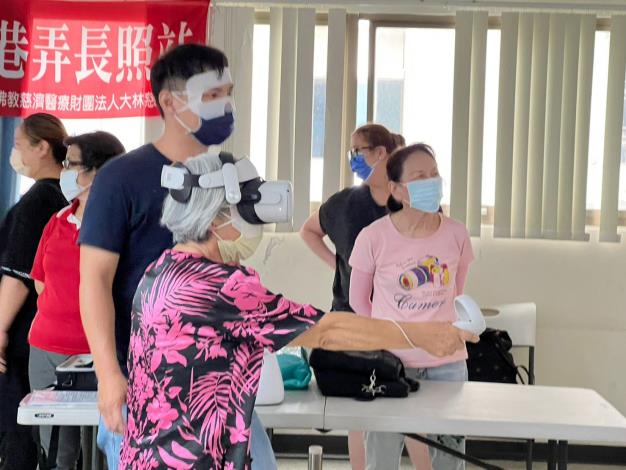 LINE_ALBUM_0810數位巡迴課程(書院里嘉義慈濟診所C級巷弄長照站)_230811_17