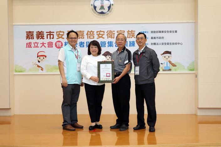 肉品市場總經理張寬煜.JPG