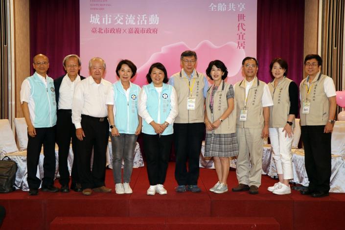 0合照.JPG