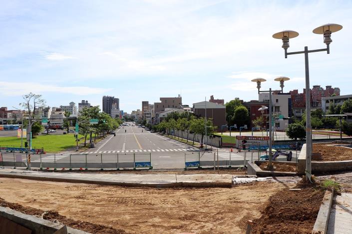 7啟明公明路口.JPG