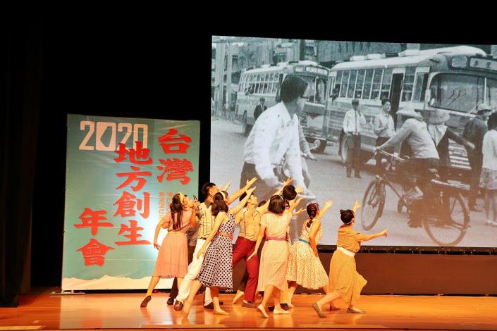 0_FB8(阮劇團表演).JPG