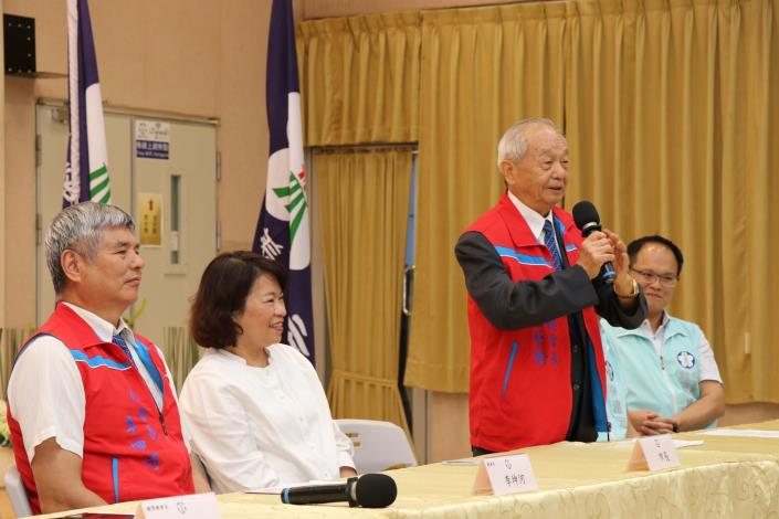 官網_嘉義同鄉會榮譽總會長黃榮發致詞.JPG