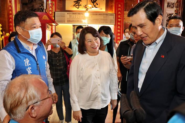 0_馬前總統和王廣禮里長.JPG