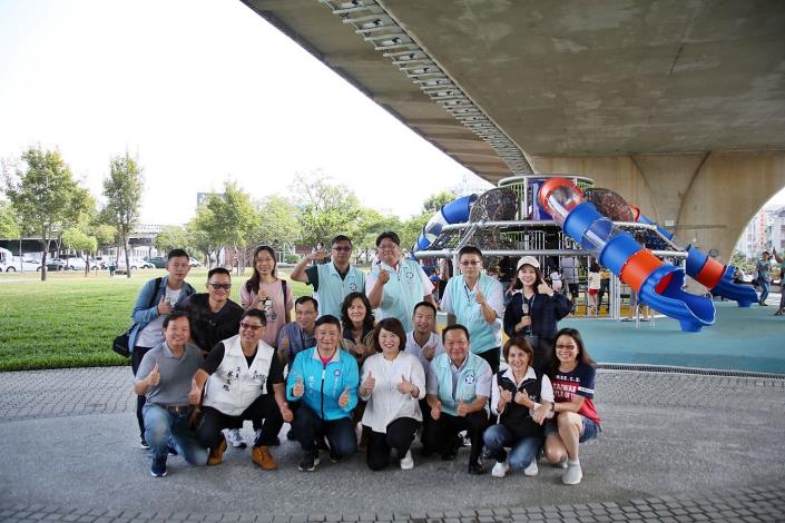 C 番仔溝公園 全齡遊戲場開放 (7).JPG