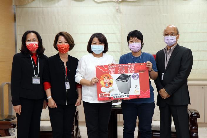 市長獎得主2林柔彣技士.JPG