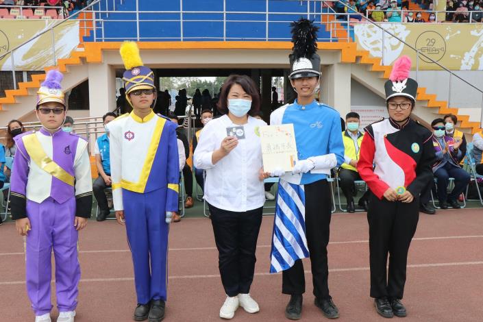 3 給市長的禮物.JPG
