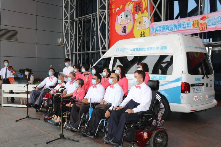 6 社團法人脊髓損傷者協會歌唱表演.JPG