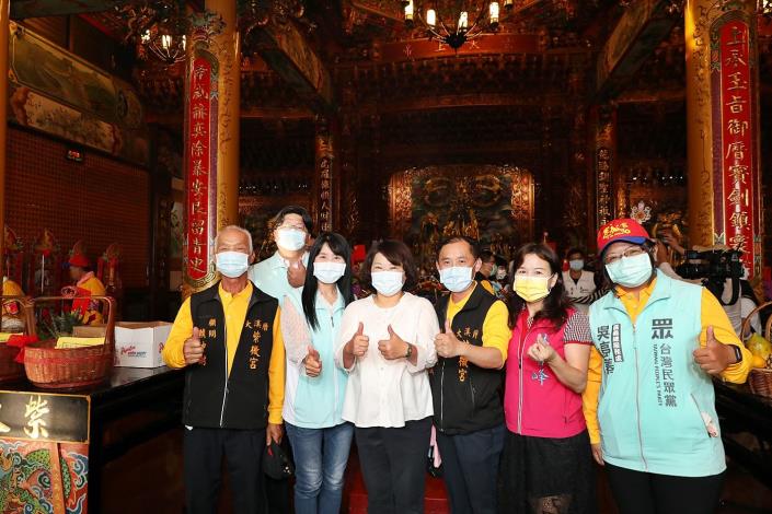1100402 紫微宮玄天上帝祈安遶境 (16).JPG