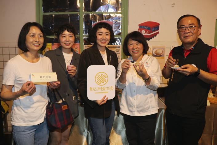 6 參觀店家.JPG