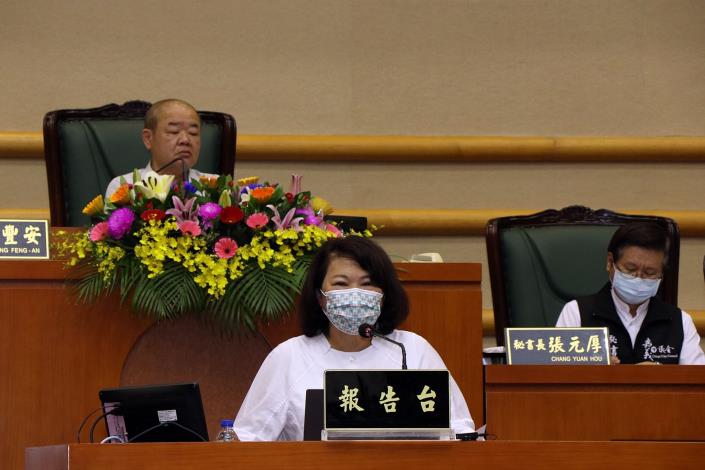 市長報告.JPG