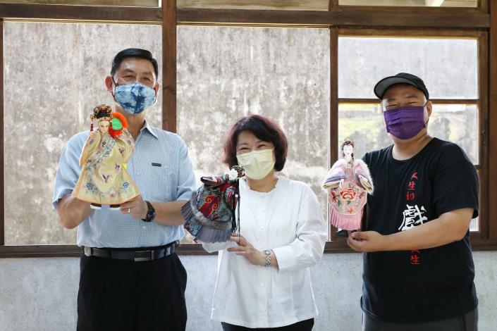 0_ 6 市長(中)體驗操偶.JPG