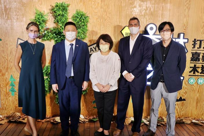 1官網_大合照 (2).JPG