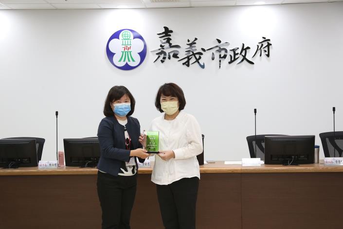 1 戒菸服務績優獎第三組第一名.JPG