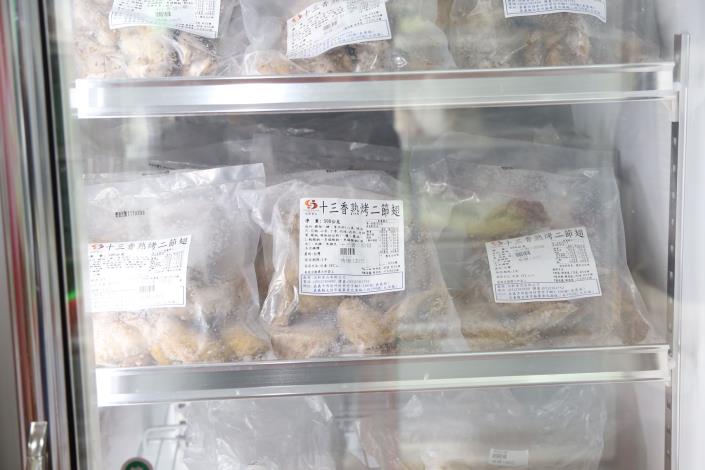 0_雞肉超市冷凍冷藏食物.JPG