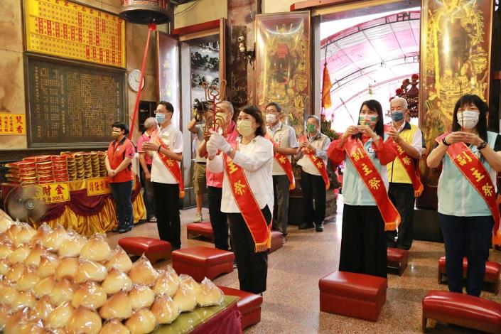 0_市長擔任主祭官.JPG