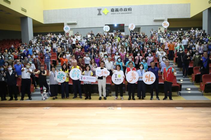 01_大合照1.JPG