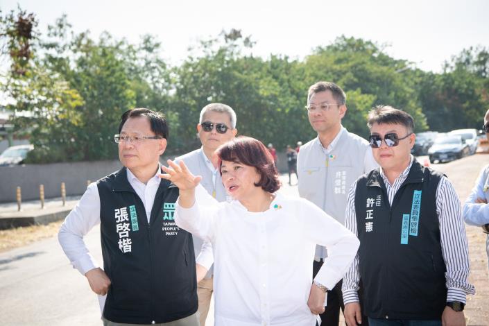 0 黃敏惠市長與立法委員張啟楷邀請經濟部長郭智輝訪嘉市考察 (2)