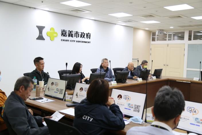 0_嘉義市政府舉辦高階主管AI趨勢研習 強調智慧城市建設與AI應用 (3).JPG