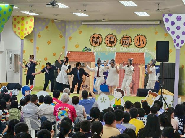 4_廉政志工表演1