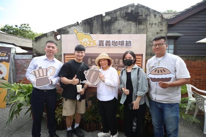 0_市長與民眾合照.JPG