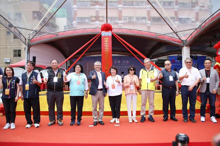 0_大合照 (1).JPG