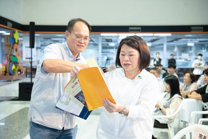 0_市府團隊特別準備嘉義市升格歷史文件 (2)