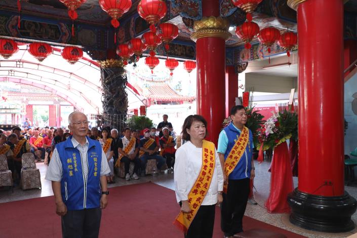 0_嘉邑鎮天宮武哲天皇關聖帝君聖誕祝壽大典 黃敏惠市長祈願災後順利復原 國泰民安 (2).JPG