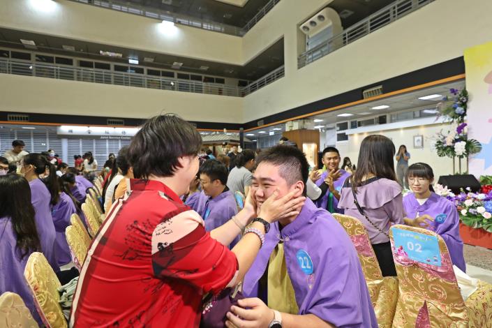 0_奉茶、塗上護手霜、加禮 (4).JPG