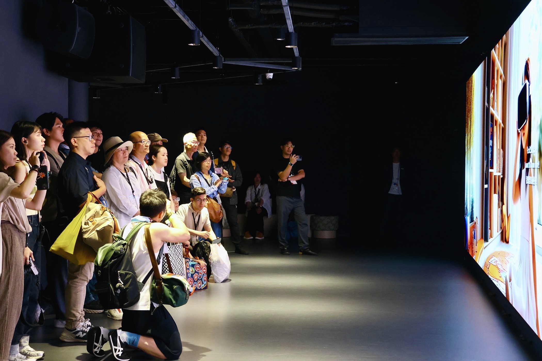 0_黃敏惠市長參訪Tech world 台灣館 (3)