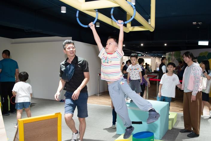 0_小朋友熱情參與遊戲區 (2)