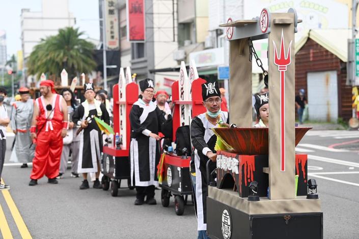 0_嘉義城隍夜巡 九尊城隍齊聚共祈國泰民安 黃敏惠市長「人在 神在 嘉義就在」 (4)