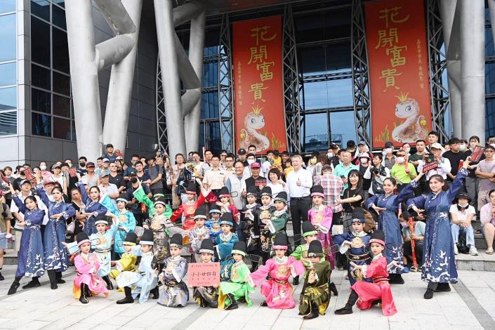 0_嘉義城隍夜巡 九尊城隍齊聚共祈國泰民安 黃敏惠市長「人在 神在 嘉義就在」 (5)