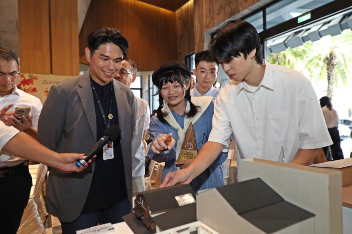 0_得獎者介紹設計理念_0 (2).JPG