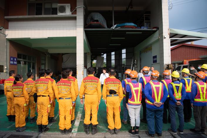 0 黃敏惠市長感謝全體救援人員