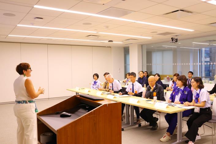 0 黃敏惠市長率隊參訪美國女童軍總會 進行交流_0