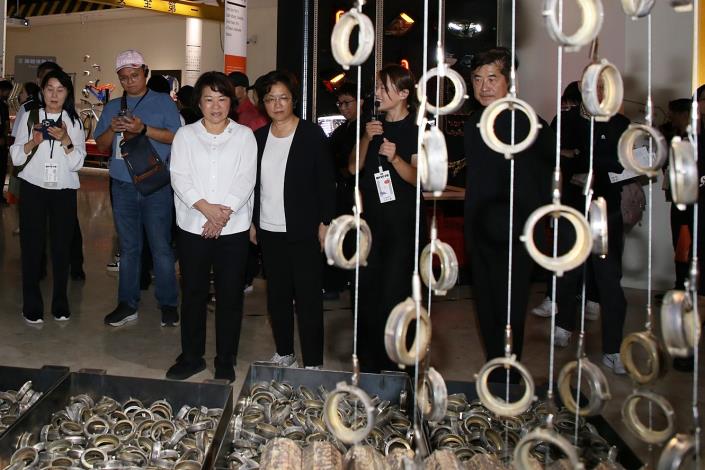 0_黃敏惠市長率團參訪2025台灣設計展-彰化行(1)