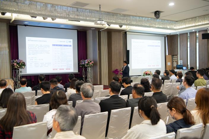 0_嘉屋示範案公開徵集說明會吸引多位學者與在地產業代表踴躍參與