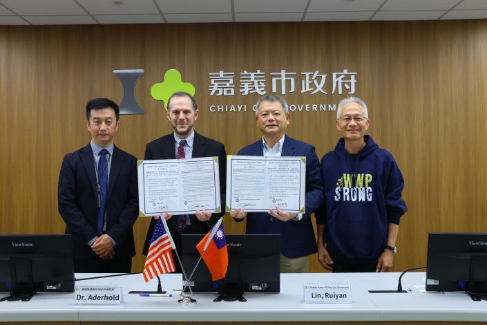 0 林瑞彥副市長代表與美國WW-P學區長Dr.David Aderhold共同簽署教育合作備忘錄 (2).JPG