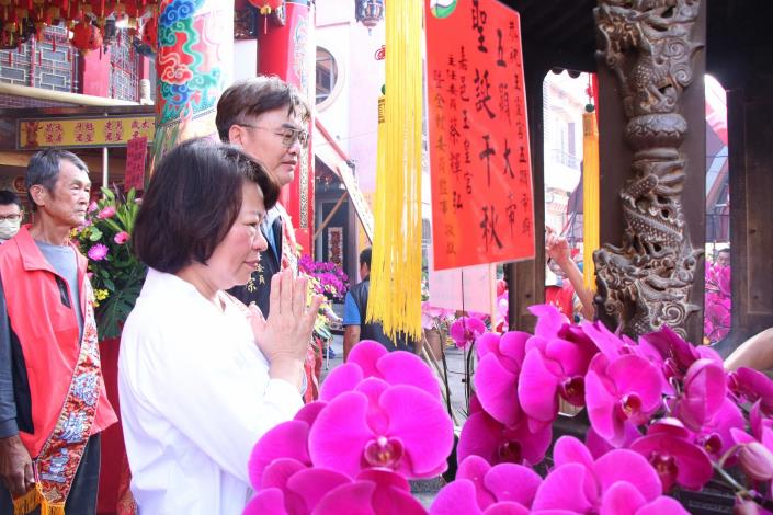 黃敏惠市長祝壽祈福 (1).JPG