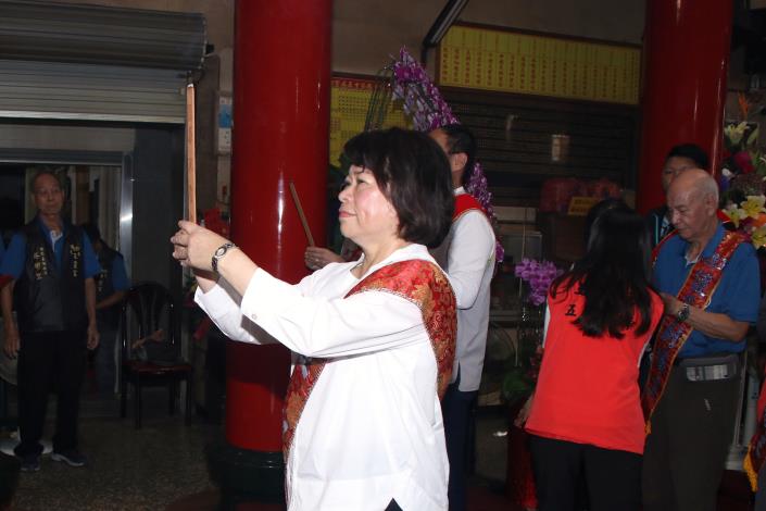 黃敏惠市長祝壽祈福 (2)